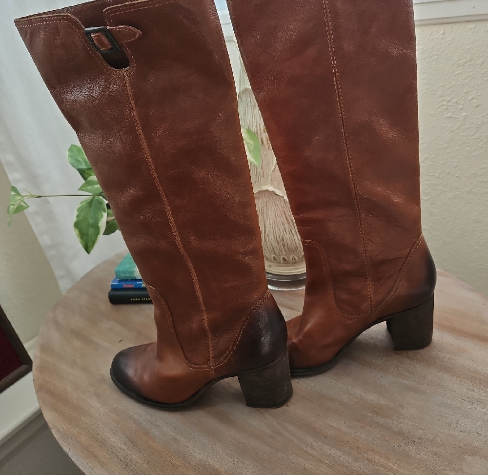 Vince Camuto Chestnut Leather Heeled Boots Dip Dyed Toe - Picture 3 of 8